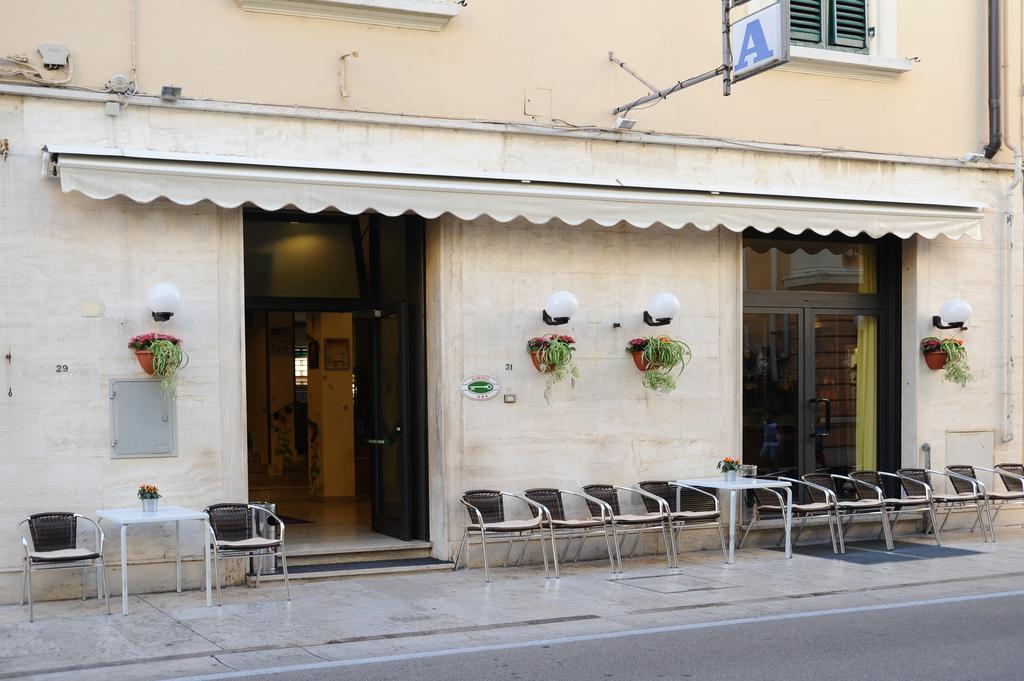 Hotel Marina Montecatini Terme Exteriör bild